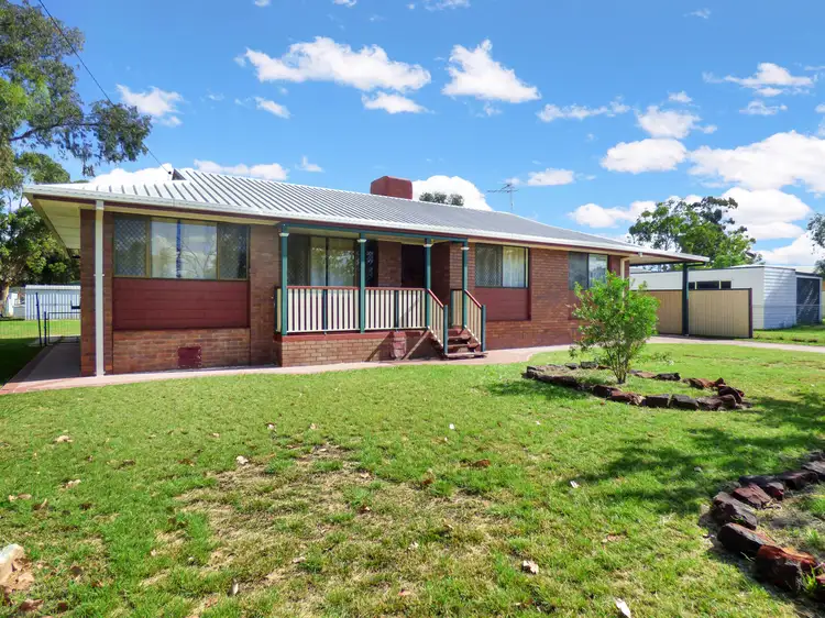 8 Everingham Avenue, Roma QLD 4455