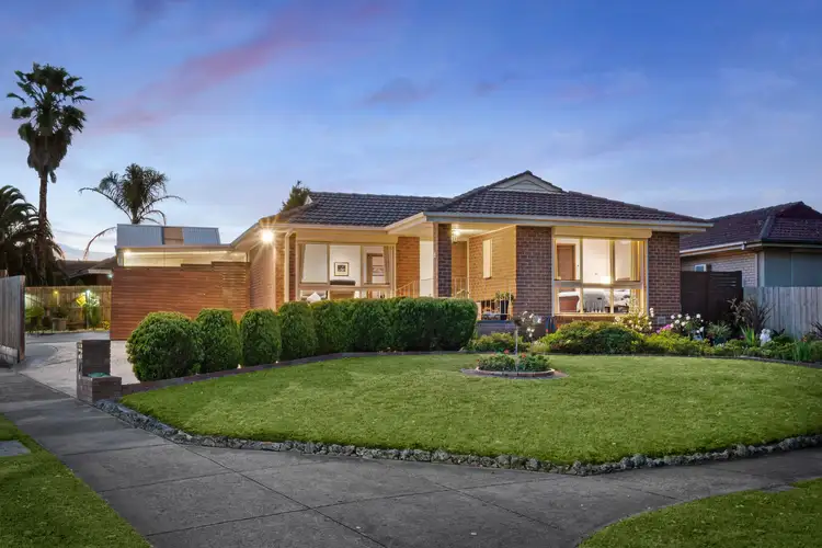 53 Maygrove Way, Mulgrave VIC 3170