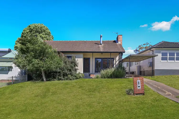 6 Mclean Road, Campbelltown NSW 2560