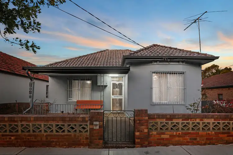 27 Greenbank Street, Marrickville NSW 2204