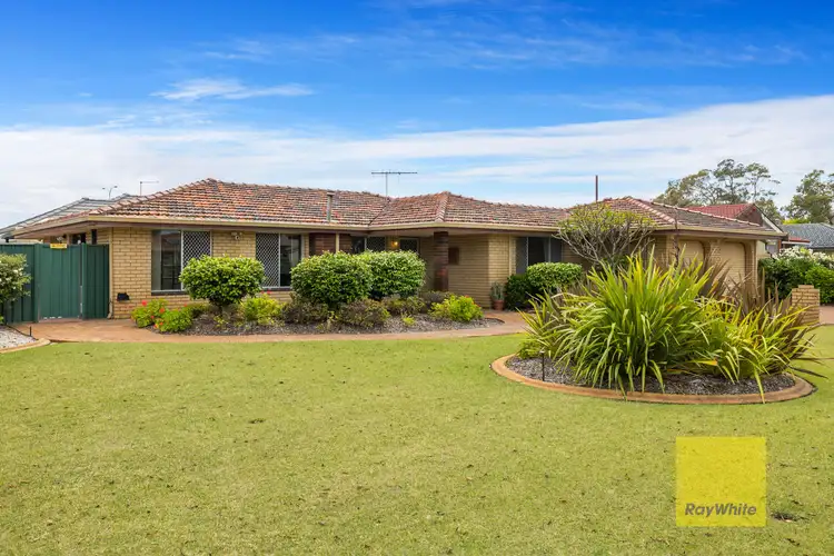 9 Gayswood Way, Morley WA 6062