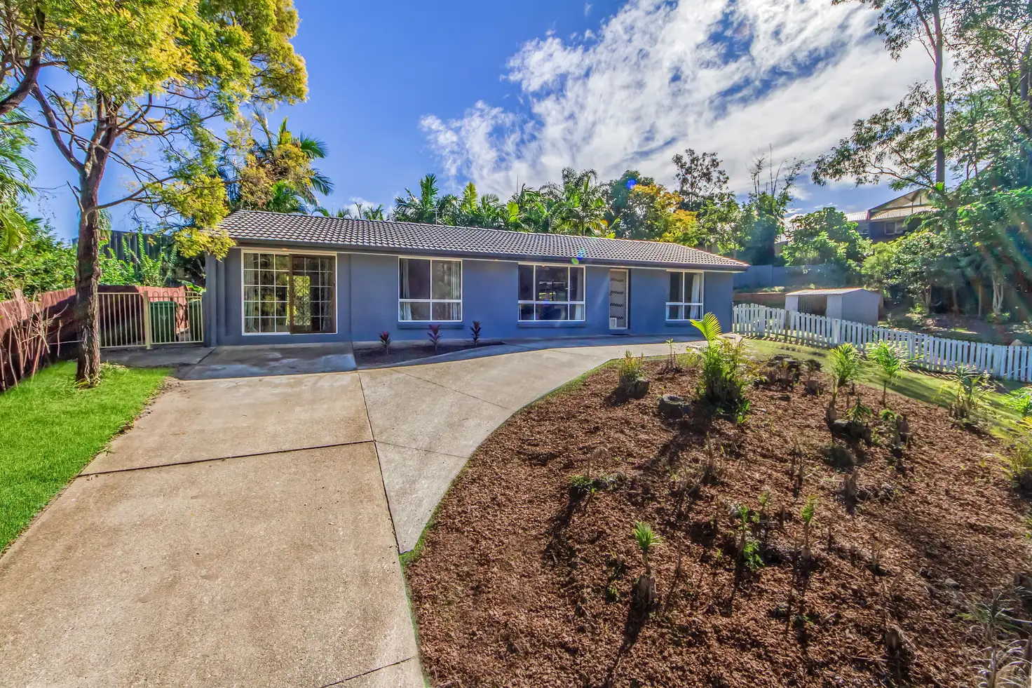 Main view of Homely house listing, 10 Bernadette Place, Highland Park QLD 4211