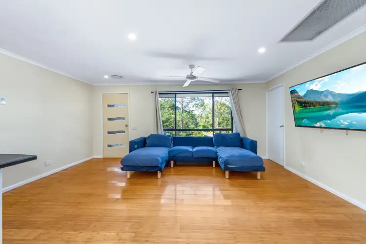 Third view of Homely house listing, 10 Bernadette Place, Highland Park QLD 4211