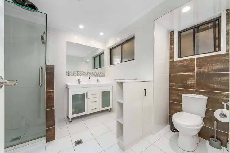 Sixth view of Homely house listing, 10 Bernadette Place, Highland Park QLD 4211