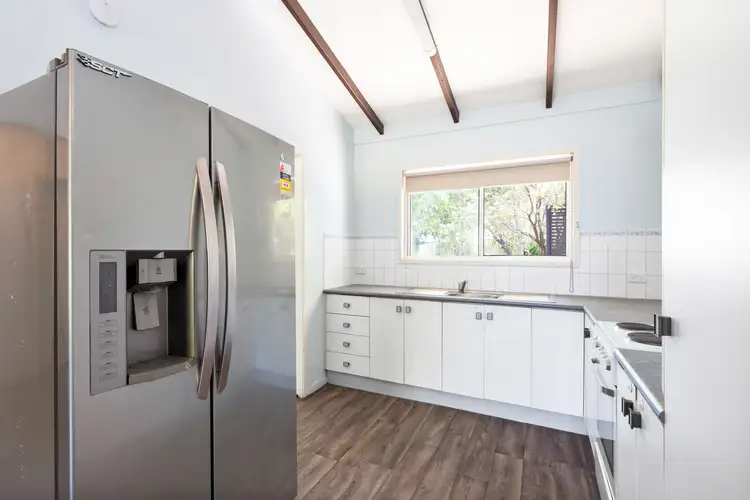 Sixth view of Homely unit listing, 31 Martin Place, Emerald QLD 4720