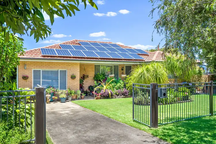 8 Emerald Street, Clontarf QLD 4019