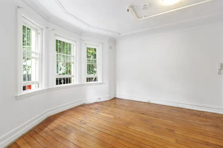 Second view of Homely apartment listing, 4/1A Roslyn Street, Potts Point NSW 2011