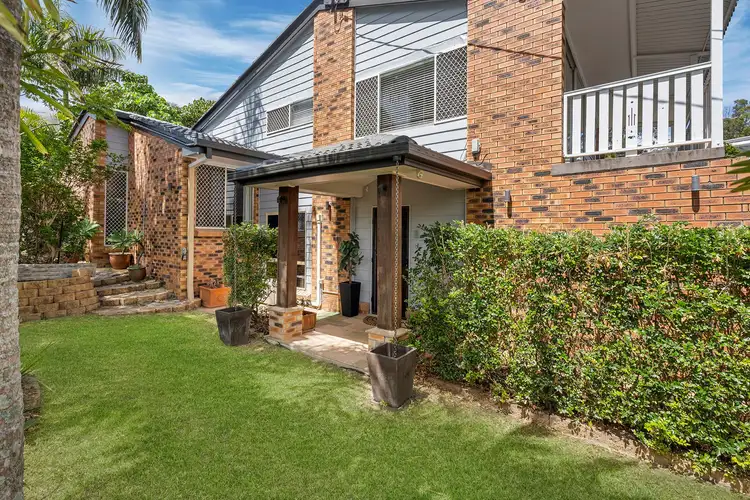 4 Gills Close, Rochedale South QLD 4123