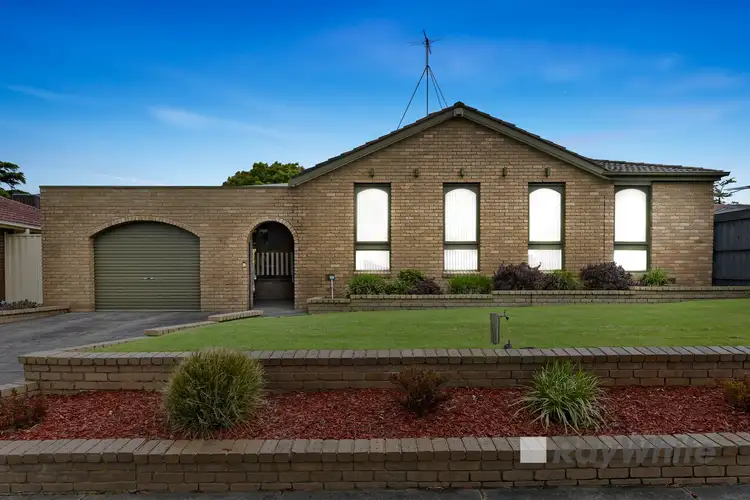 159 James Cook Drive, Endeavour Hills VIC 3802