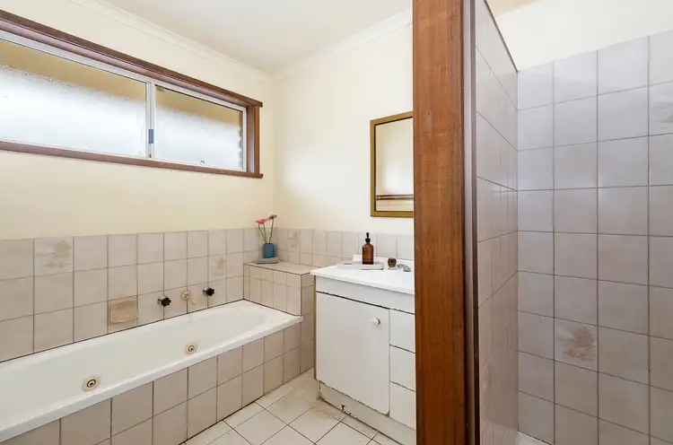 Sixth view of Homely house listing, 7 Rentsch Court, Warrnambool VIC 3280