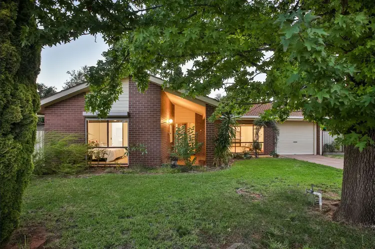5 Carara Court