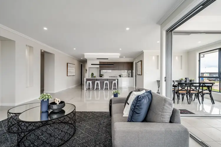 1 Isabella Crescent, Angle Vale SA 5117
