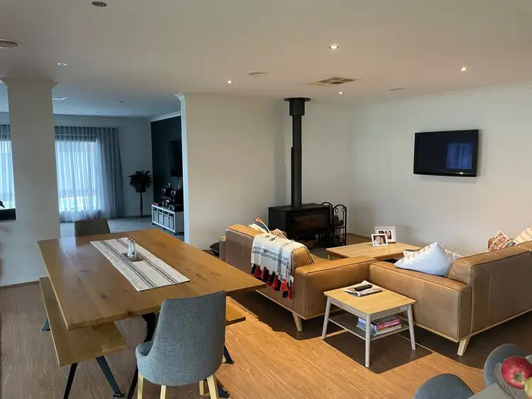 Fifth view of Homely house listing, 1 Oakmont Place, Tatura VIC 3616