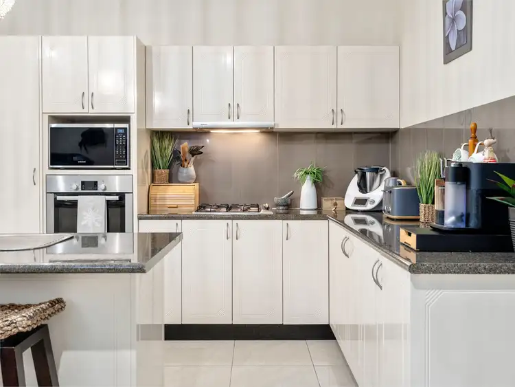 Fifth view of Homely house listing, 1 Hibiscus Way, Springfield Lakes QLD 4300