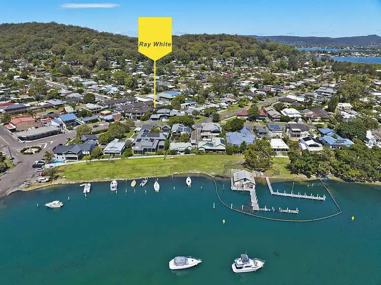 2/9 Sorrento Road, Empire Bay NSW 2257