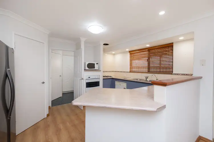 Sixth view of Homely house listing, 20 Glencoe Place, Cooloongup WA 6168