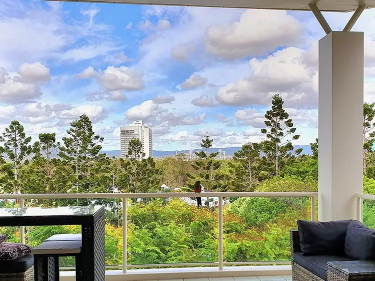 4136 Archer Hill Drive 'Royal Pines Resort', Benowa QLD 4217