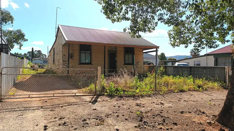 33 Sixth Street, Quorn SA 5433