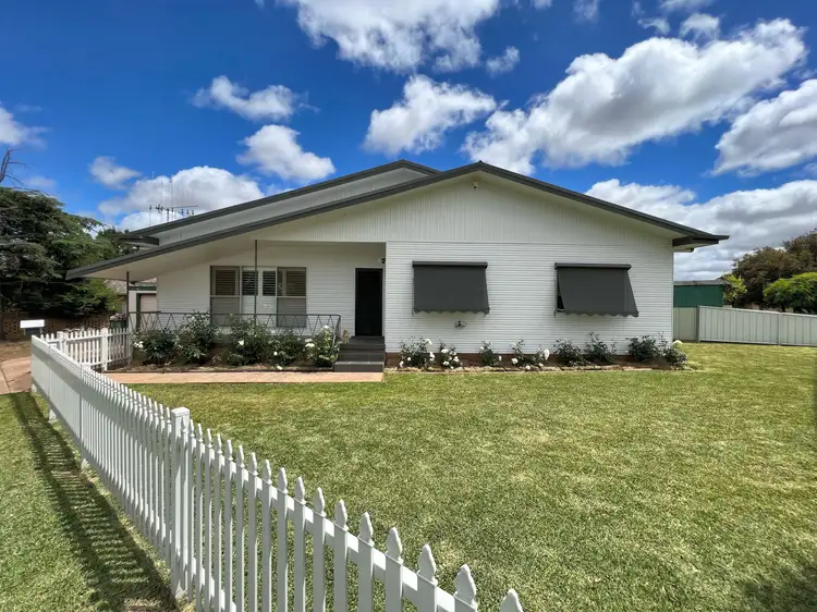 7 Brenner Street, Forbes NSW 2871
