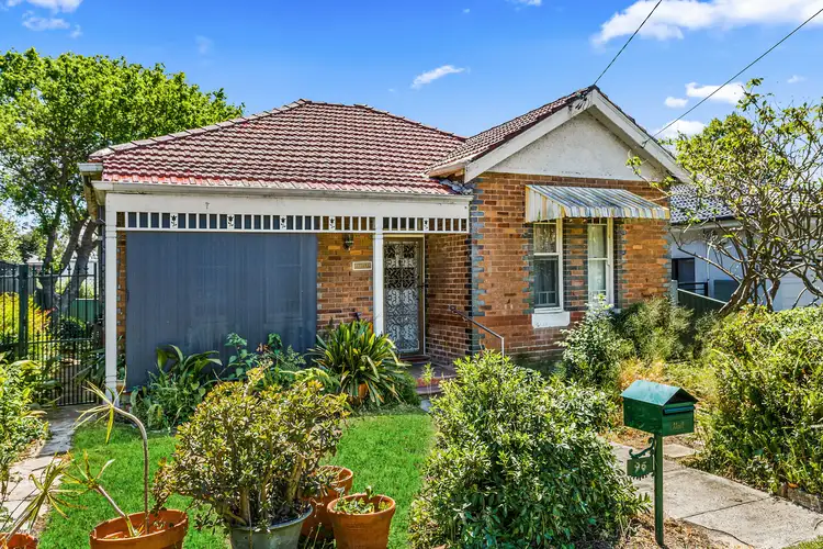 96 Myall Street, Oatley NSW 2223