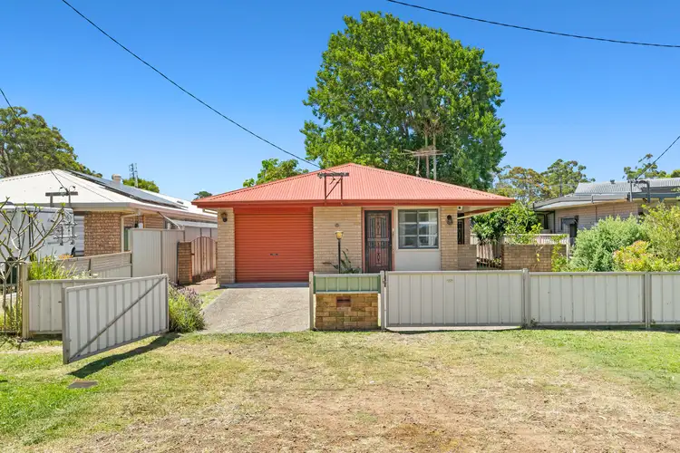 14 Tilligerry Track, Tanilba Bay NSW 2319