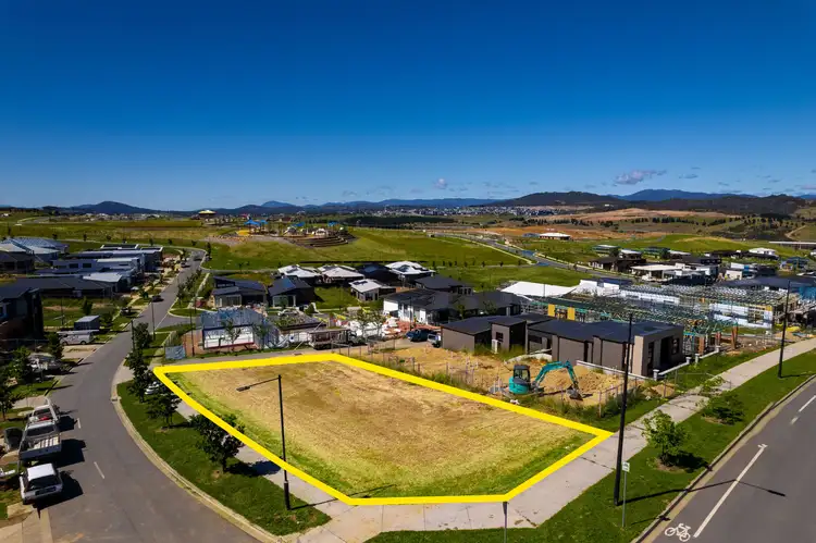 89 Sculthorpe Avenue, Whitlam ACT 2611