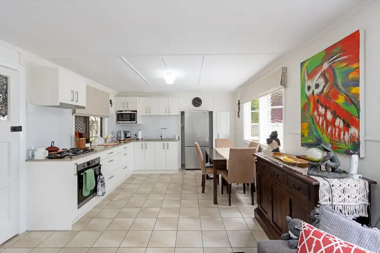 17 ALFRED Street, Woody Point QLD 4019