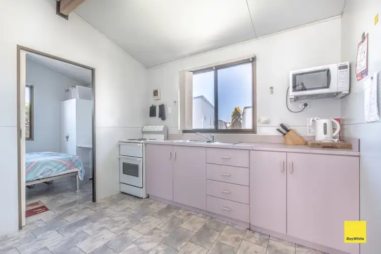 Fifth view of Homely unit listing, 132/1 Williams Way, Seabird WA 6042