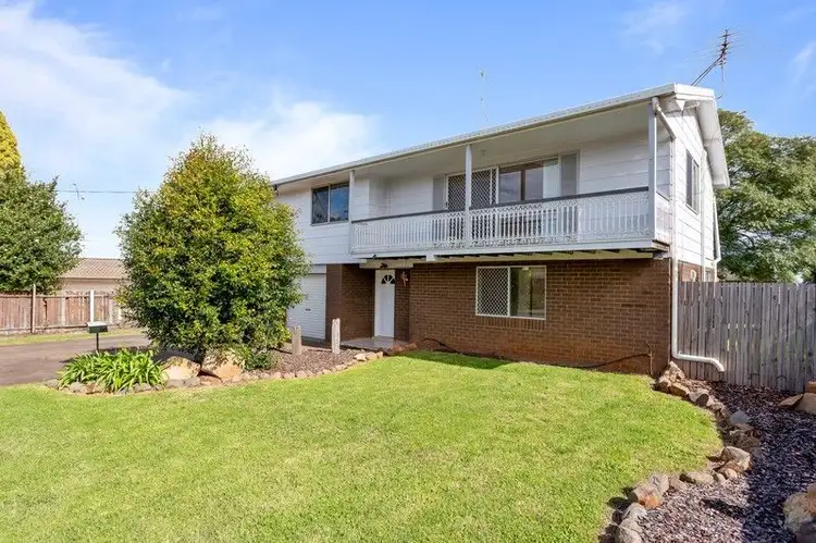 37 Beryl Street, Wilsonton QLD 4350