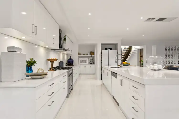Fifth view of Homely house listing, 8 Galloway Drive, Mernda VIC 3754