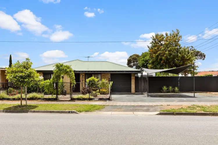 8 Barakoola Street, Pooraka SA 5095