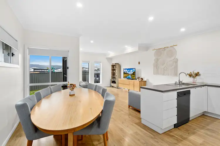Fourth view of Homely townhouse listing, 2/26 Upland Chase, Albion Park NSW 2527