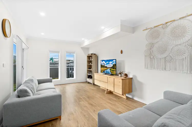 Fifth view of Homely townhouse listing, 2/26 Upland Chase, Albion Park NSW 2527