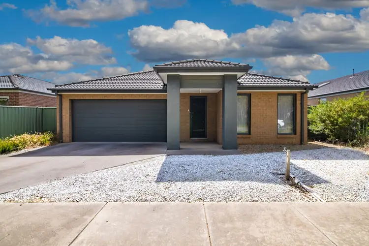 23 Sanctuary Boulevard, Maiden Gully VIC 3551