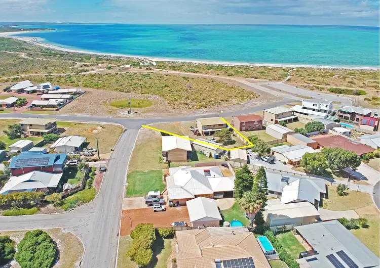 22 Santander Way, Cervantes WA 6511