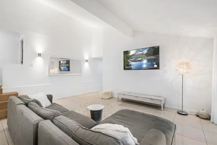 Second view of Homely house listing, 4 Daniel Crescent, Ashmore QLD 4214