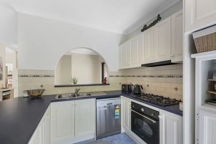 Fifth view of Homely house listing, 6 Macalister Place, Pakenham VIC 3810