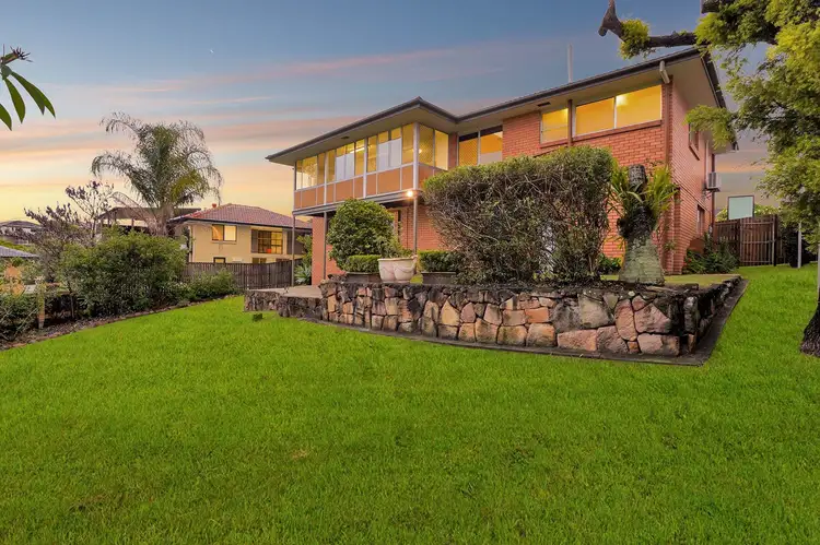 33 Namatjira Street, Everton Park QLD 4053