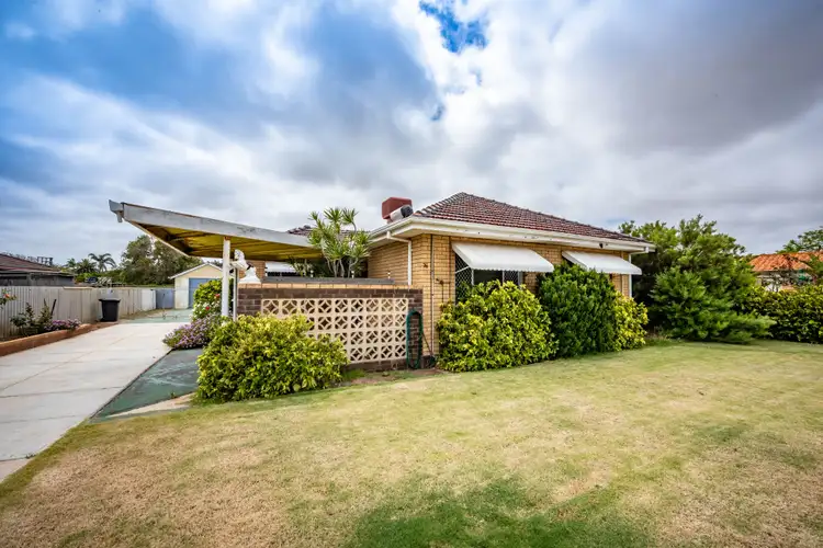 26 Charles Street, Bluff Point WA 6530