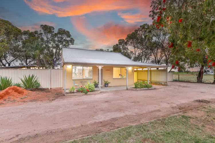 Second view of Homely house listing, 885 Twentieth Street, Mildura VIC 3500