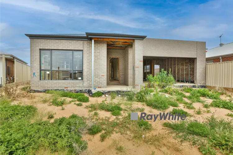 8 Oleander Court, Mildura VIC 3500