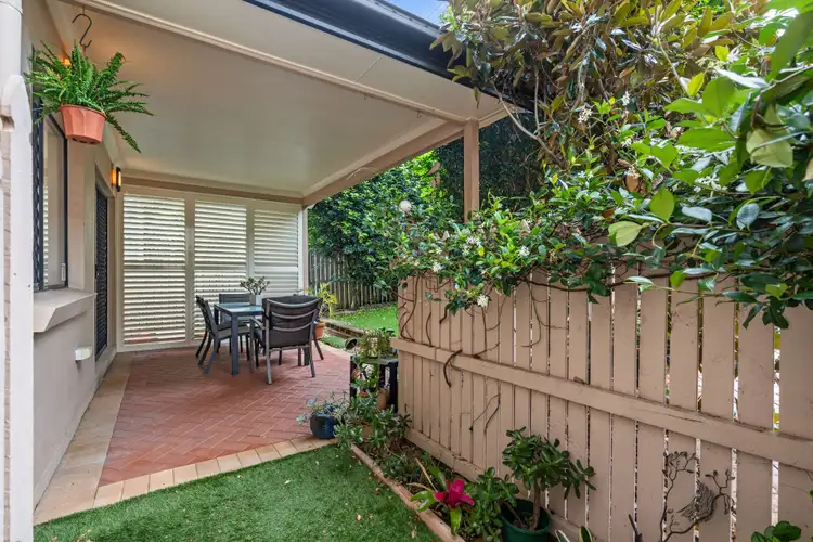 Sixth view of Homely townhouse listing, 2/48 Yeronga Street, Yeronga QLD 4104