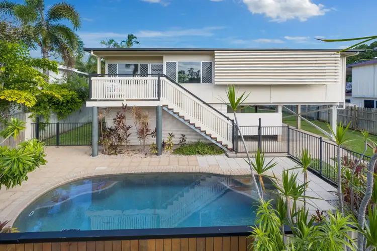 10 Paringa Street, Cranbrook QLD 4814