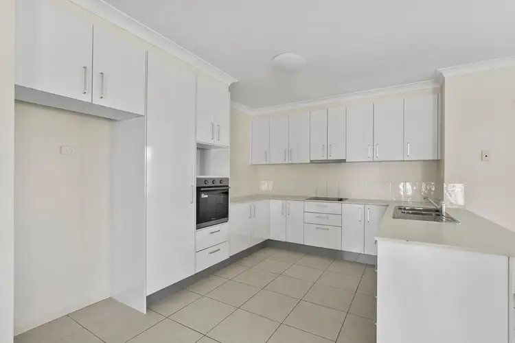 Sixth view of Homely house listing, 15 Rogers Street, Emerald QLD 4720