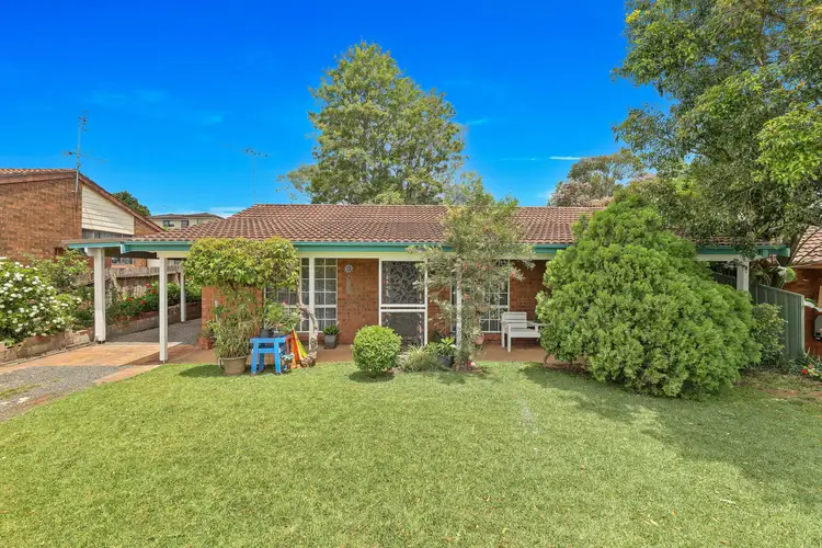 21 Fitzgibbon Lane, Rosemeadow NSW 2560