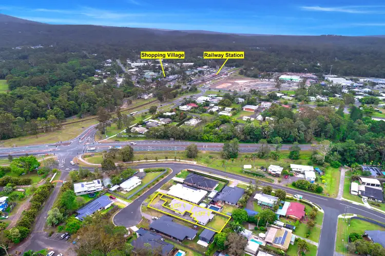 Third view of Homely semi-detached listing, 1 & 2/5 Cedarwood Place, Landsborough QLD 4550
