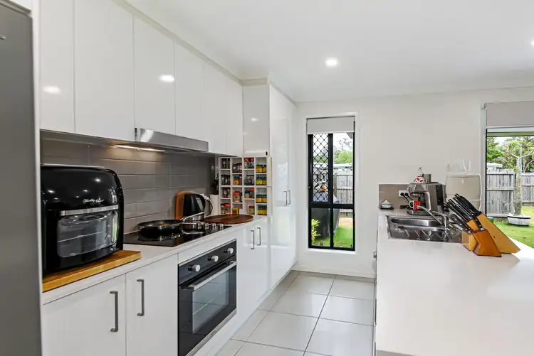 Sixth view of Homely semi-detached listing, 1 & 2/5 Cedarwood Place, Landsborough QLD 4550