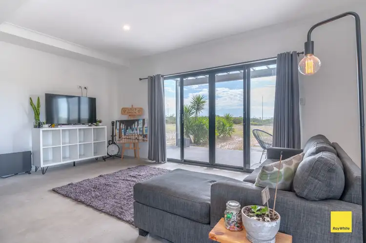 Sixth view of Homely house listing, 282 SEAVIEW Drive, Karakin WA 6044