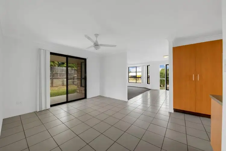 Fifth view of Homely house listing, 3 Dorinda Close, Clinton QLD 4680