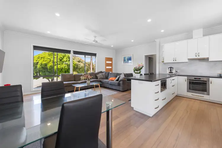 Sixth view of Homely house listing, 2 Pattullo Avenue, Clare SA 5453